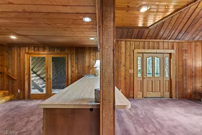 7734 Seasons Road, Kent, OH 44240 - Photo 9