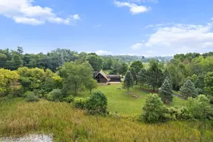 7734 Seasons Rd, Kent, OH 44240 - Photo 3