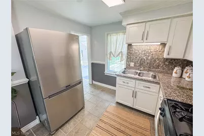 3449 Shelby Road, Youngstown, OH 44511 - Photo 11
