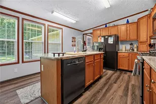 5249 New London Rd, Geneva, OH 44041 - Photo 23