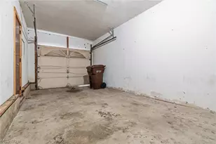 2652 Massillon Rd, Akron, OH 44312 - Photo 19