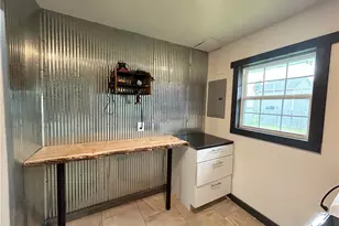 758 E 348th St, Eastlake, OH 44095 - Photo 17