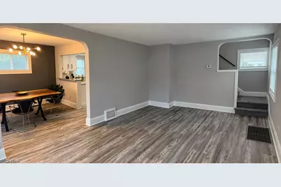 1568 Blossom Park Avenue, Oakwood, OH 44017 - Photo 9