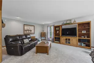 1146 Brushmore Ave NW, North Canton, OH 44720 - Photo 17