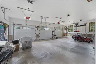 1146 Brushmore Ave NW, North Canton, OH 44720 - Photo 23