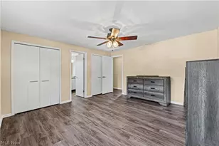 7879 Cresthill Dr, Green Hills, OH 44131 - Photo 23
