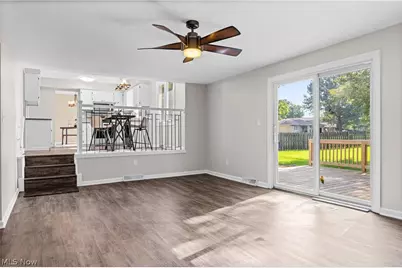 7879 Cresthill Drive, Green Hills, OH 44131 - Photo 15