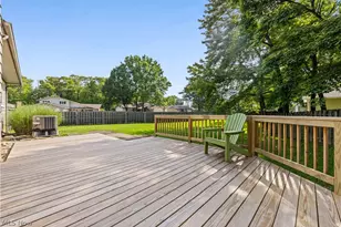 7879 Cresthill Dr, Green Hills, OH 44131 - Photo 35