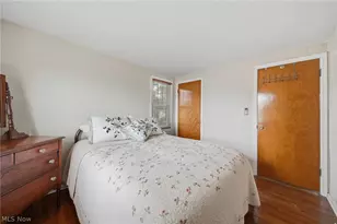41 8th St, Barberton, OH 44203 - Photo 13