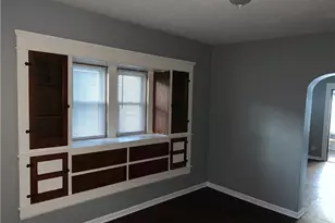 426 S Arlington St, Akron, OH 44306 - Photo 3