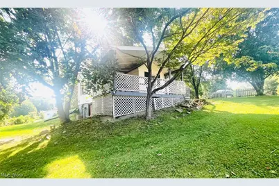 4695 Grapeland Avenue, Louisville, OH 44641 - Photo 3