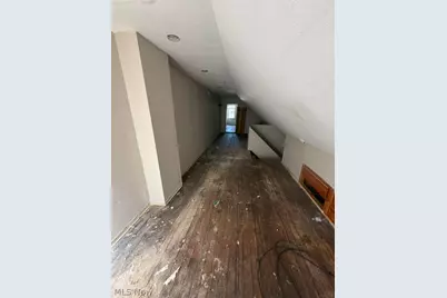 10524 Helena Avenue, Loveland, OH 44108 - Photo 13