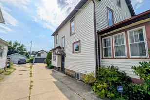 132 Grove Dr, Ashtabula, OH 44004 - Photo 25