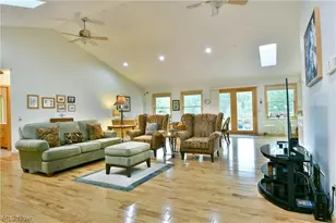 1835 Morning Star Dr, Roaming Shores, OH 44084 - Photo 17