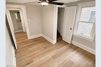 801 Storer Avenue, Akron, OH 44320 - Photo 9