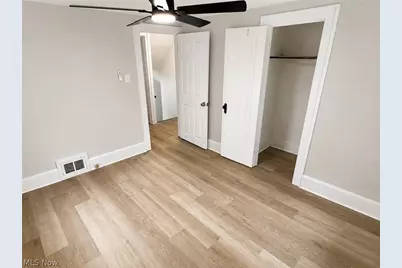 801 Storer Avenue, Akron, OH 44320 - Photo 15