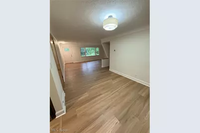 475 Meadowlane Road, Green Hills, OH 44131 - Photo 3