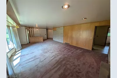 707 Markley Street NE, Canton, OH 44721 - Photo 9