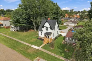 245 E Maryland Ave, Sebring, OH 44672 - Photo 5