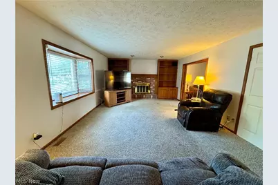 6385 Harbor Drive NW, Canton, OH 44718 - Photo 13
