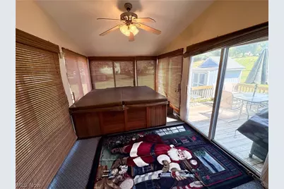 6385 Harbor Drive NW, Canton, OH 44718 - Photo 43