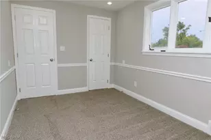 911 West Dr, Sheffield Lake, OH 44054 - Photo 17