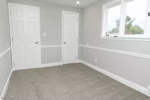 911 West Dr, Sheffield Lake, OH 44054 - Photo 11