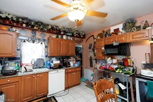 5366 Zenobia Rd, Wakeman, OH 44889 - Photo 3