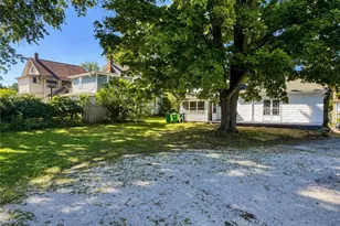 1312 Wooster Rd W, Barberton, OH 44203 - Photo 7