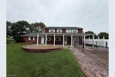 48769 Lakeview Circle, East Liverpool, OH 43920 - Photo 3
