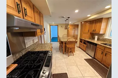 48769 Lakeview Circle, East Liverpool, OH 43920 - Photo 13