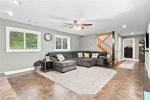 11089 Carriage Hill Dr, Chagrin Falls, OH 44023 - Photo 21