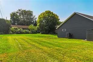 102 Turning Leaf Ln, Williamstown, WV 26187 - Photo 37