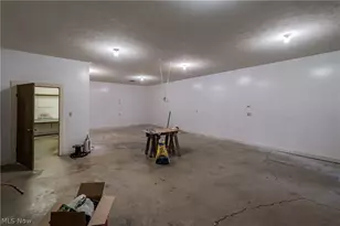 1700 Kenyon Ave SW, Massillon, OH 44647 - Photo 39