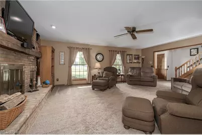 1700 Kenyon Avenue SW, Massillon, OH 44647 - Photo 11