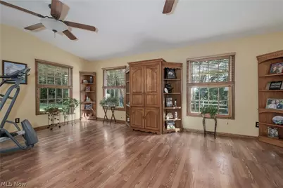 1700 Kenyon Avenue SW, Massillon, OH 44647 - Photo 19