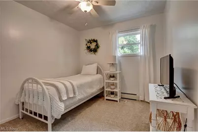 890 Geneva Street SW, Sugarcreek, OH 44681 - Photo 13