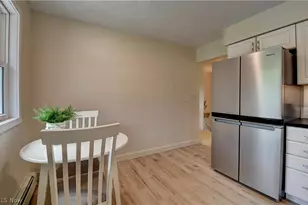 890 Geneva St SW, Sugarcreek, OH 44681 - Photo 9