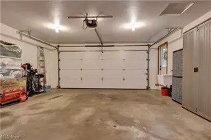 890 Geneva St SW, Sugarcreek, OH 44681 - Photo 25