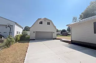 11349 East Ave NE, Sandyville, OH 44671 - Photo 31