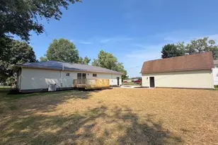 11349 East Ave NE, Sandyville, OH 44671 - Photo 3