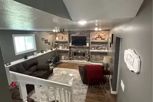 121 Bethesda Cir, Elyria, OH 44035 - Photo 7