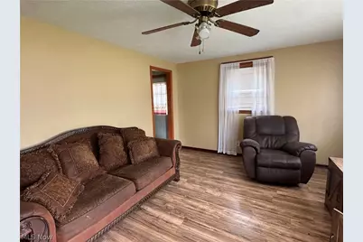 3125 Willowrow Avenue NE, Canton, OH 44705 - Photo 3