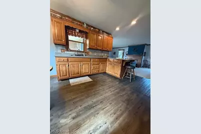 127 Northwood Drive, Dover, OH 44622 - Photo 9