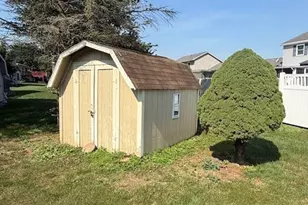 127 Northwood Dr, Dover, OH 44622 - Photo 7