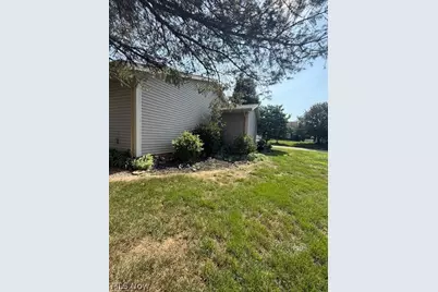 127 Northwood Drive, Dover, OH 44622 - Photo 5