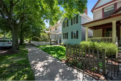 1852 W 47th Street, Loveland, OH 44102 - Photo 3