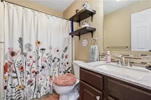12530 Lineage Cir NW, Uniontown, OH 44685 - Photo 35