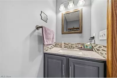 12530 Lineage Circle NW, Uniontown, OH 44685 - Photo 25