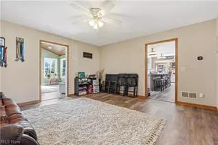 12530 Lineage Cir NW, Uniontown, OH 44685 - Photo 19